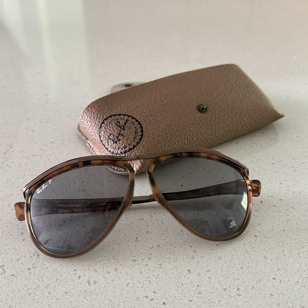 Ray-Ban Aviator Sunglasses